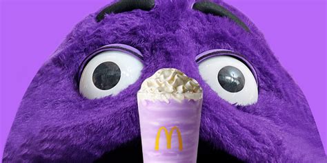 Jul 7, 2023 · "Drank the grimace shake and got pregnant," one customer teased on Instagram. Others made videos on TikTok pretending the shake had made them sick or put them under some type of spell. Even celebrities got in on the trend as Courteney Cox shared a video of her dog accidentally drinking it and then consequently transforming into a monster. 